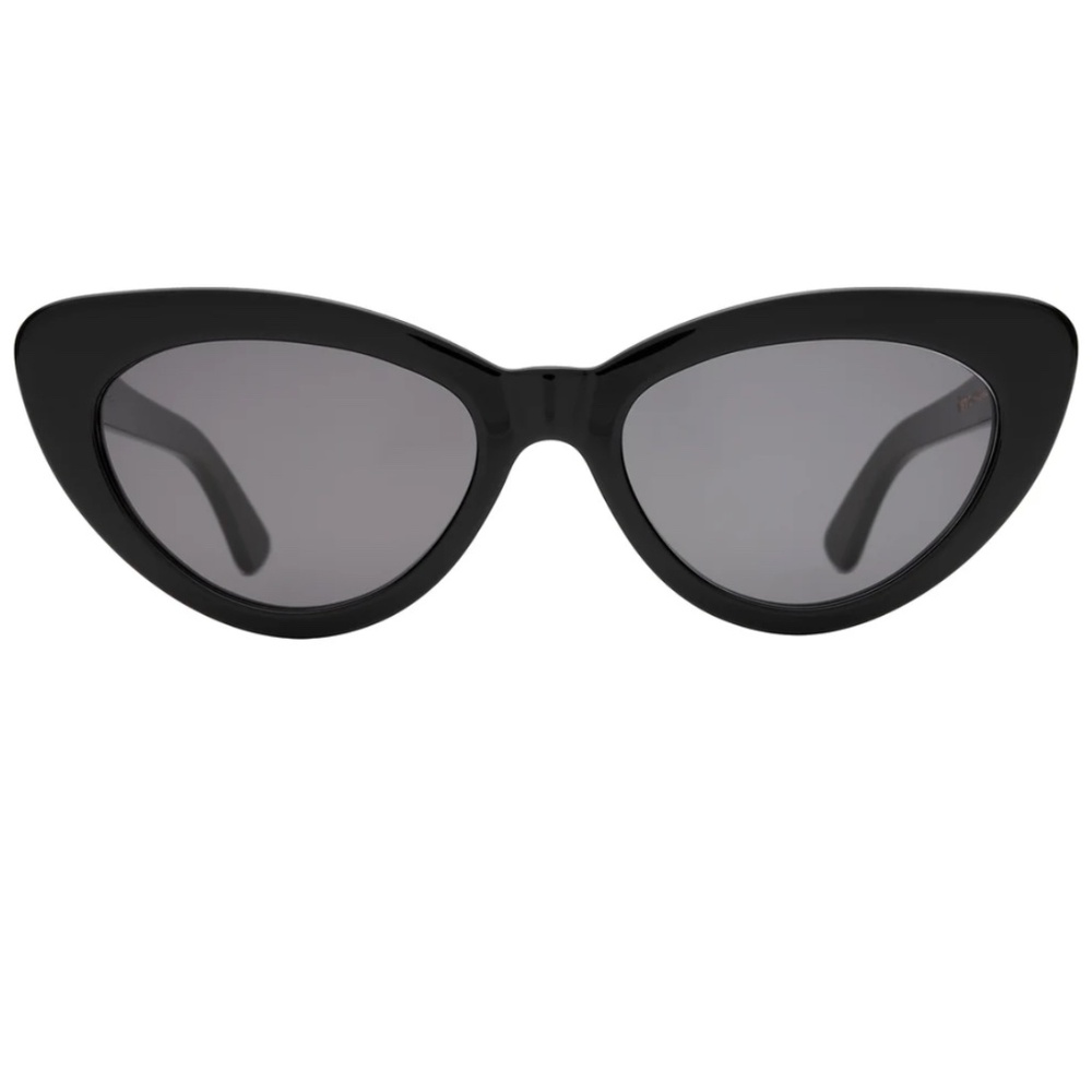 Illesteva Pamela Sunglasses Black